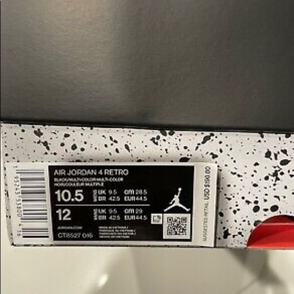 Thunder 4s - Picture 3 of 3